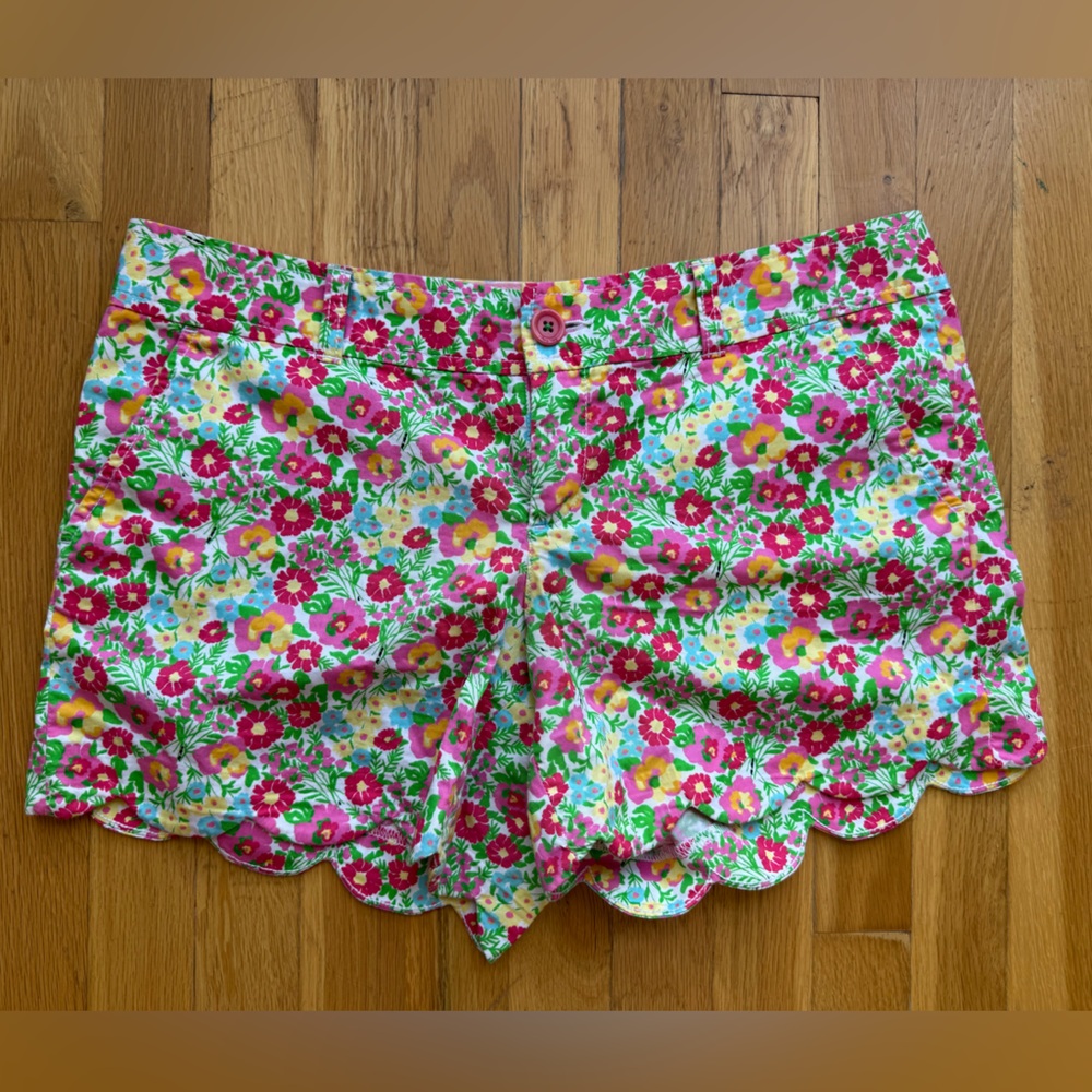 Lilly Pulitzer Scalloped Multi Color Floral Women's Shorts Size 10